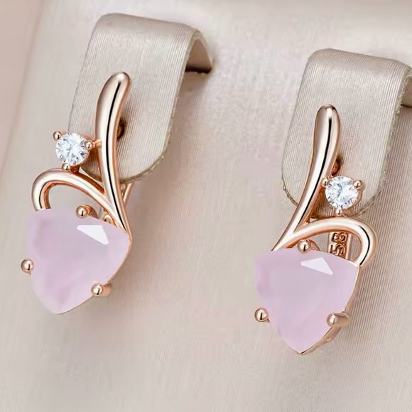 Beautiful Rose Gold 585RG Pink Natural Gem Zircon Heart Design Earrings - Picture 7 of 9